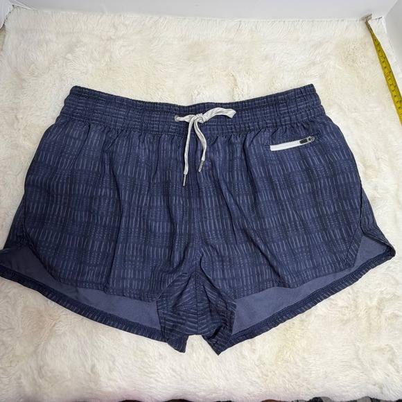 Vuori Pants - Vuori Clementine Shorts Womens Large Ink Shibori Grid Pattern Blue Athletic